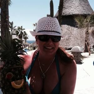 Meet your Posher, Paula